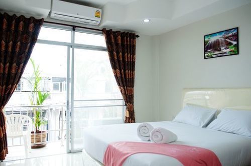 Sabai Sabai House Pattaya Motel Buitenkant foto